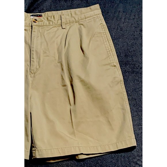 Men's Tommy Hilfiger Pleated Front Shorts Khaki Size 38 Inseam 7.5 - Picture 3 of 7